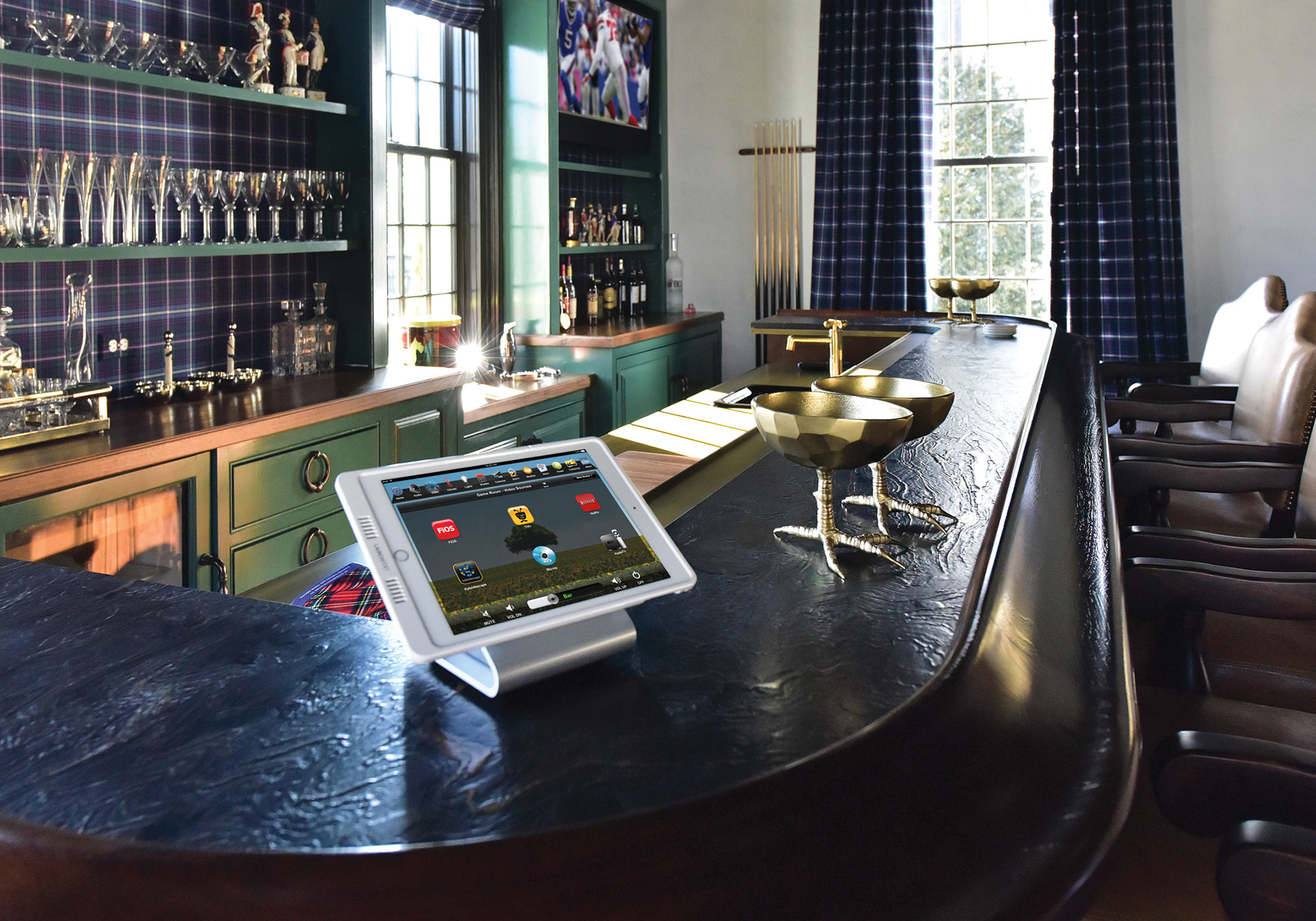 sport bar, touchscreen, tabletop touchscreen, video screen, tv